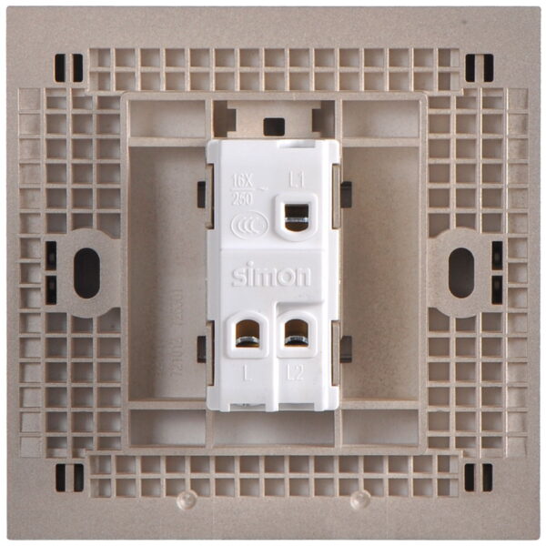 Simon 1gang Two-Way SP Switch