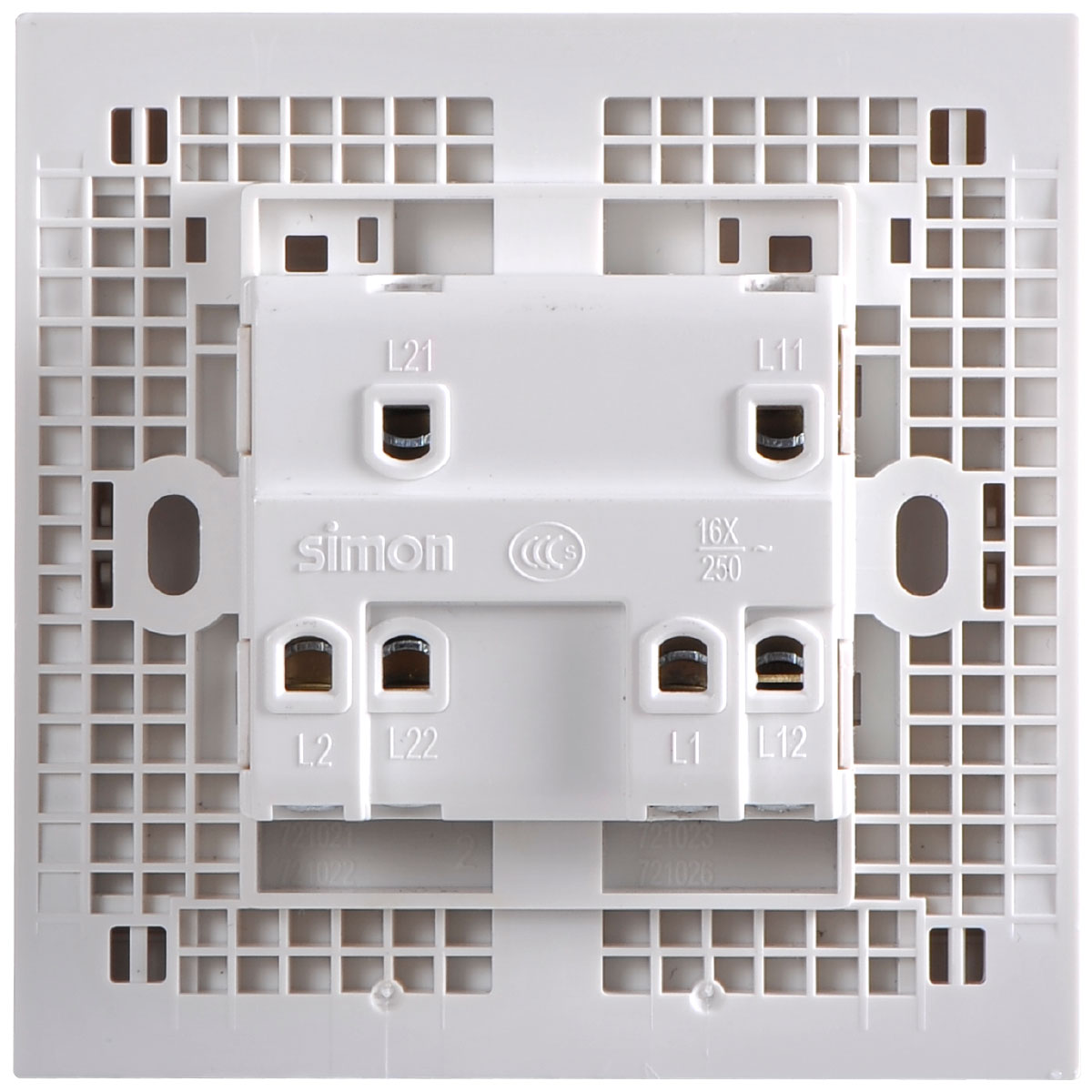 2G Two-Way Switch E6