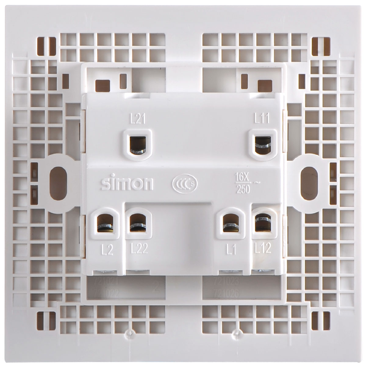 1G Intermediate Switch E6